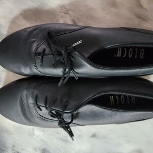 Bloch Tap Women's Black Lace-Up Shoes